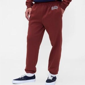 GAP Men's Logo Joggers NWT